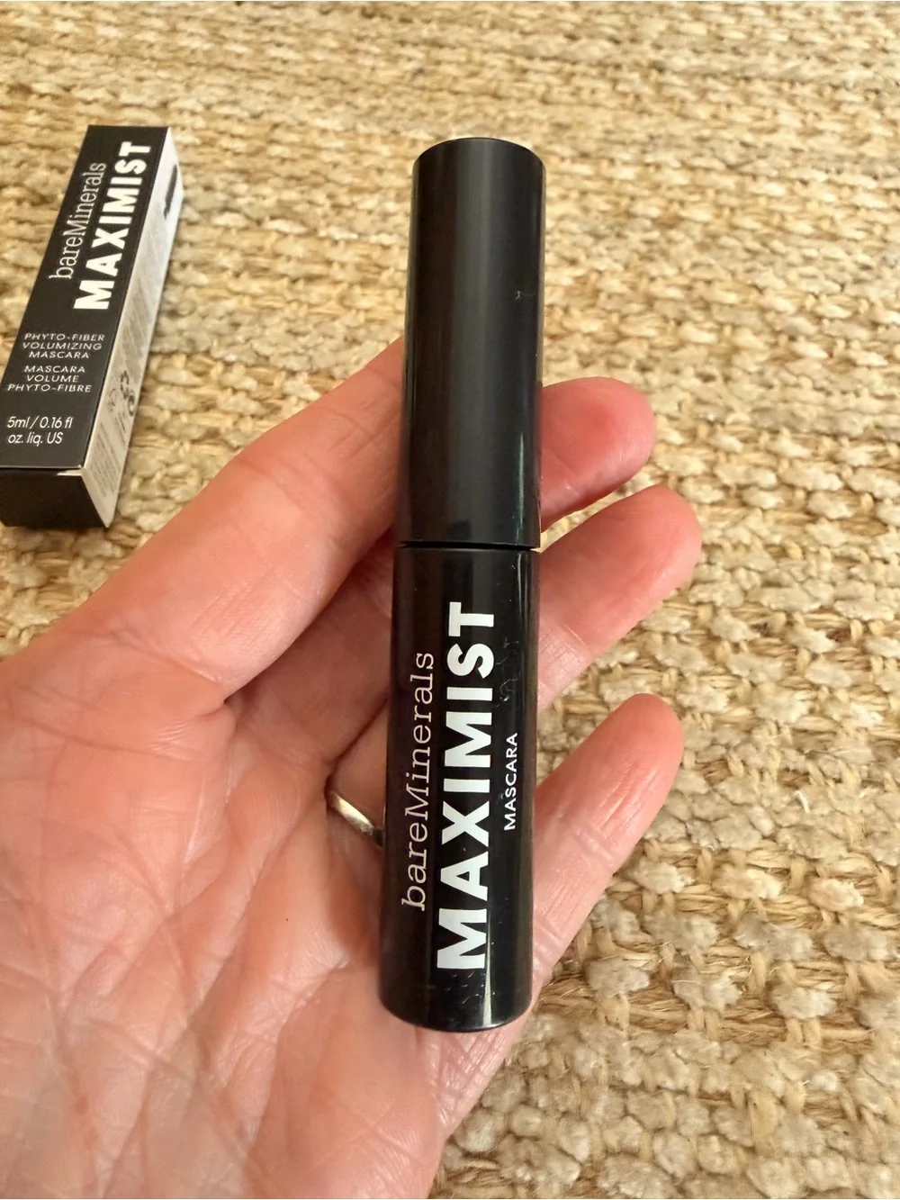 bareMinerals Maximist Volumizing Mascara — Black